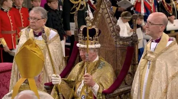 Как проходила коронация Чарльза ІІІ в Великобритании: самые интересные моменты и фото 5
