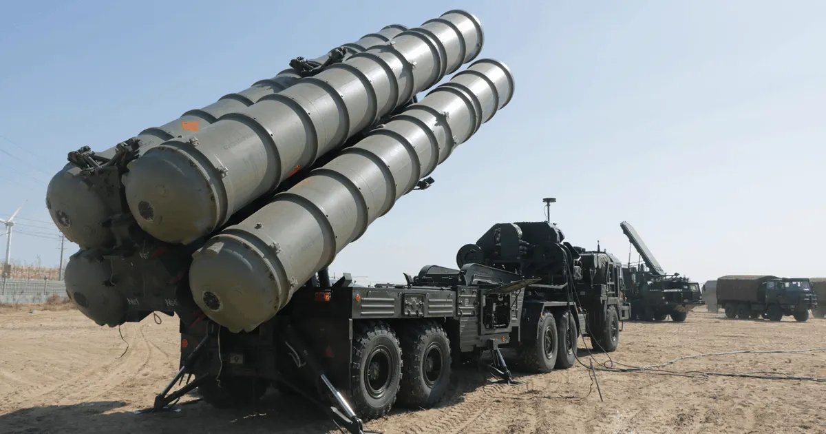 ЗРК С-400 "Тріумф" ЗРК С-400 "Тріумф"