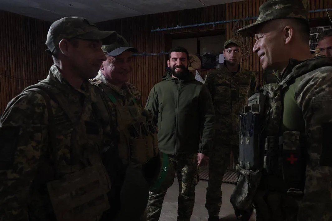 Сирський зустрівся з воїнами ЗСУ