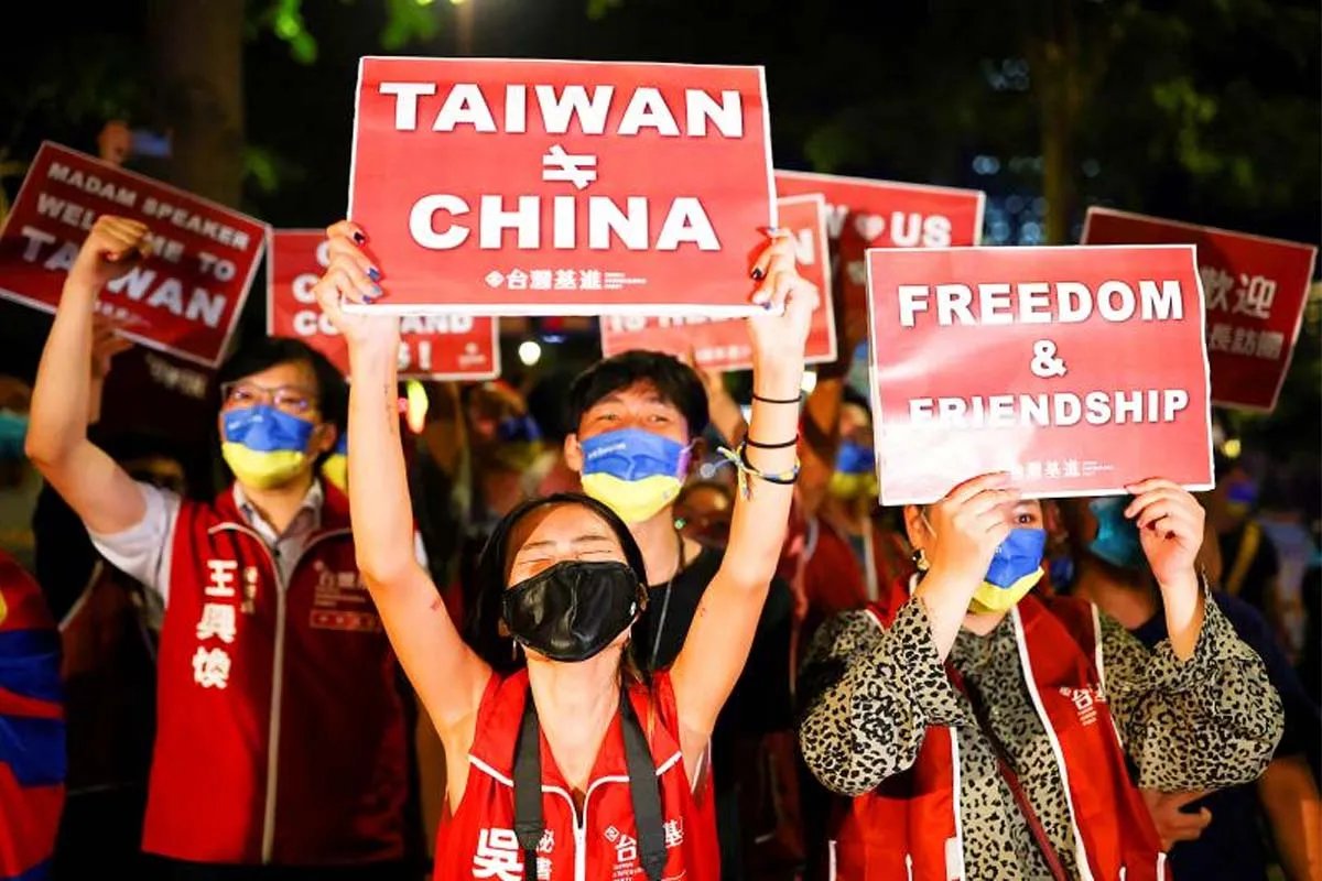 Візит Пелосі Візит Пелосі