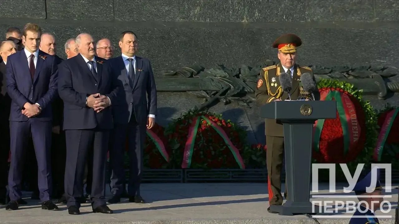 Лукашенко не виступив з промовою на параді в Білорусі Лукашенко не виступив з промовою на параді в Білорусі