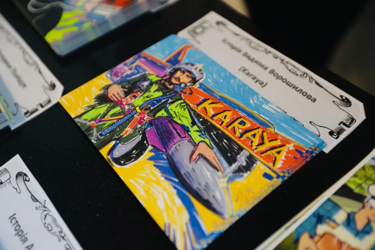 Спеціально для створення листівок були запрошені 12 ілюстраторів