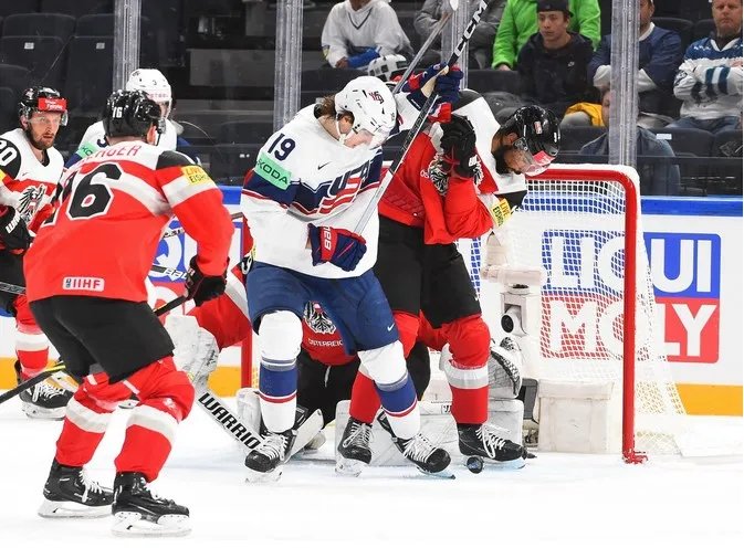 США - Австрия (Фото: IIHF)