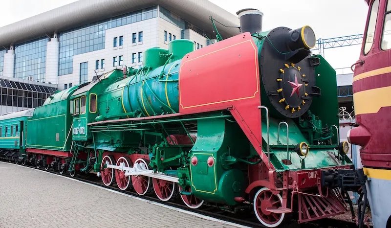 Выставка исторического подвижного состава на станции Киев-Пассажирский Выставка исторического подвижного состава на станции Киев-Пассажирский