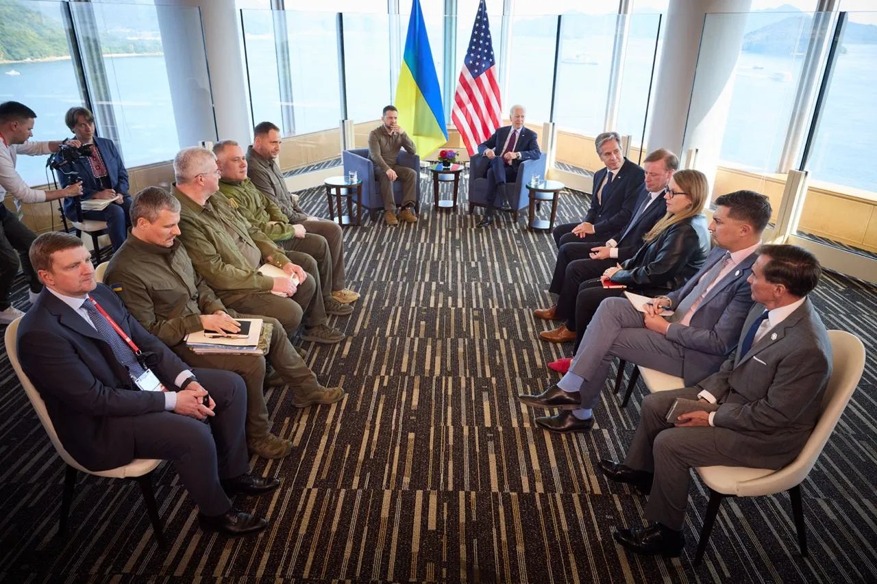 Авіаційна коаліція, інтеграція України в НАТО та гарантії безпеки ще до вступу, формула миру - подробиці зустрічі Заленського з Байденом в Японії 1