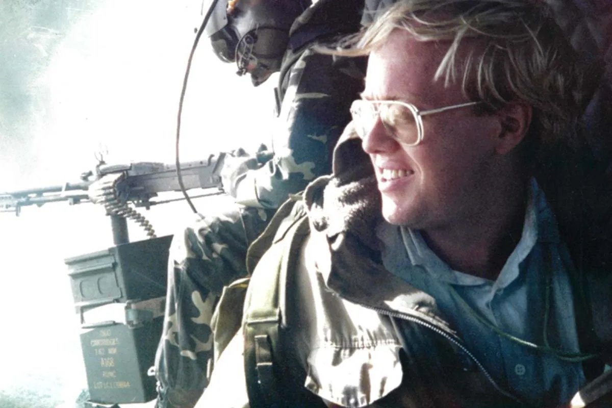 Кріс Ходжес