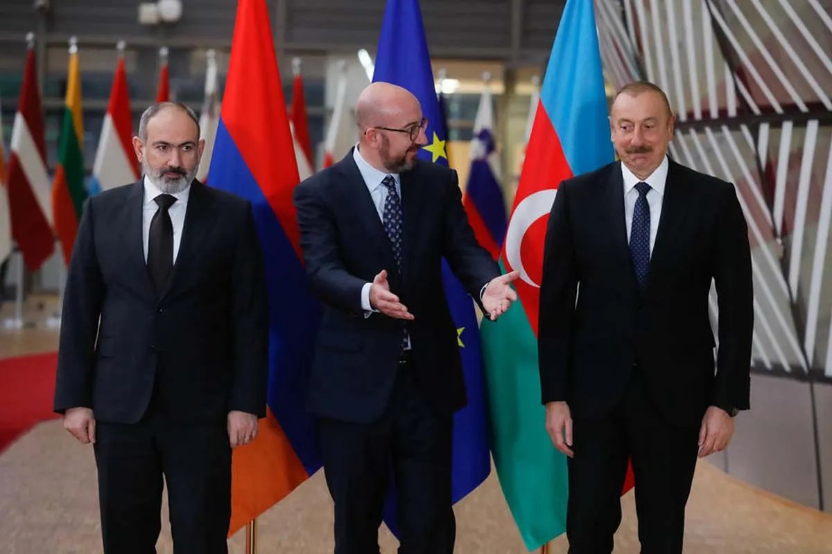 Пашинян и Алиев Пашинян и Алиев
