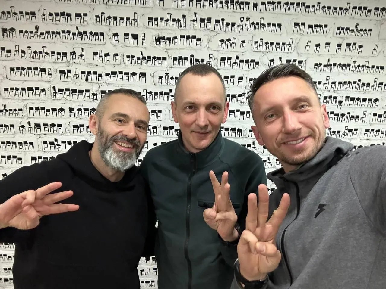 Бізнес-партнери з початку війни у 2014 році активно волонтерять Бізнес-партнери з початку війни у 2014 році активно волонтерять