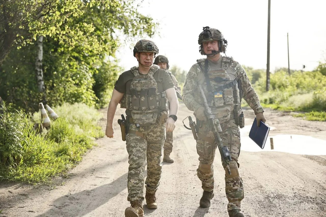 Сирський відзначив успішну роботу українських захисників. Фото: Telegram Military Media Center Сирський відзначив успішну роботу українських захисників. Фото: Telegram Military Media Center