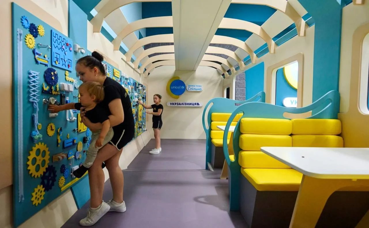 Музей науки з залізничними експонатами від Малої Академії Наук. Фото: Facebook Олександр Шевченко Музей науки з залізничними експонатами від Малої Академії Наук. Фото: Facebook Олександр Шевченко