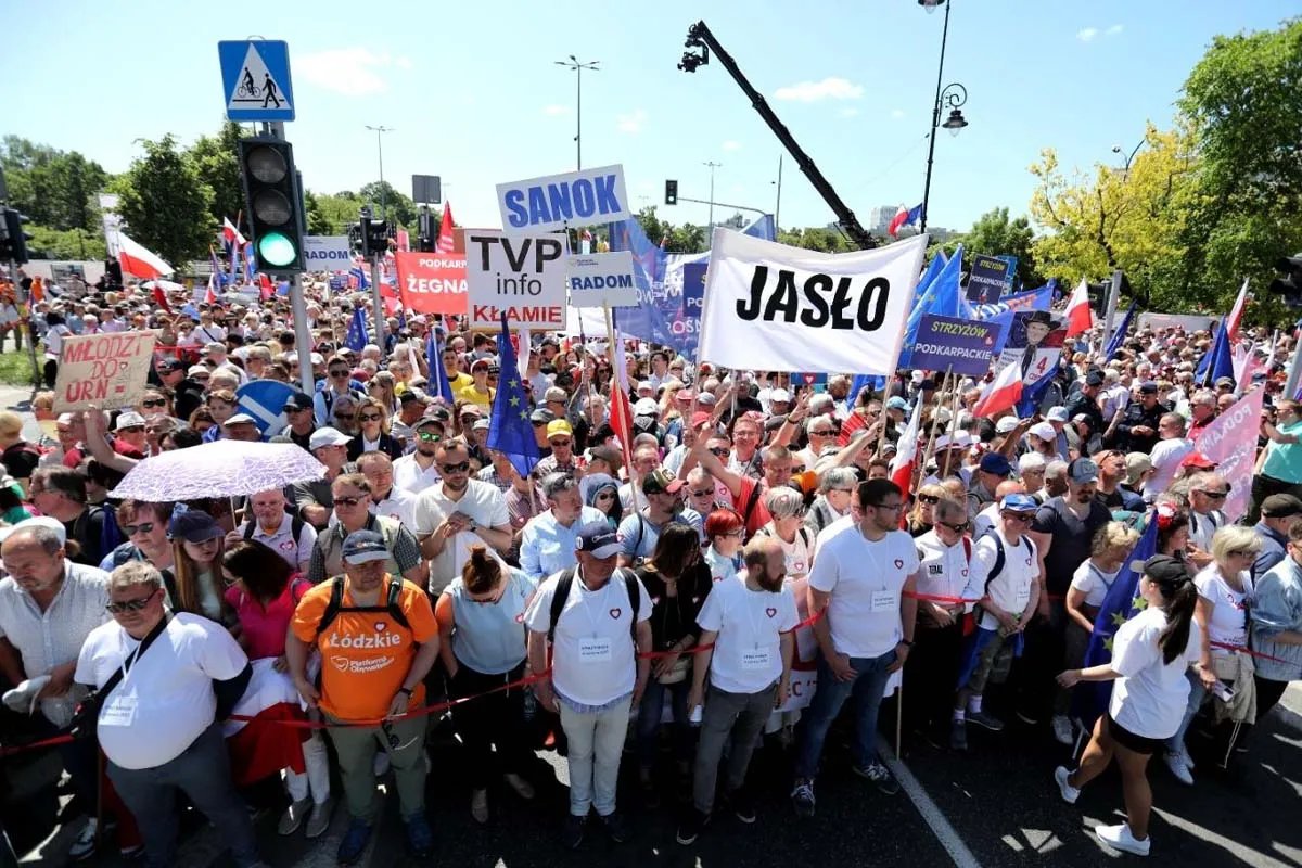 Протест опозиції