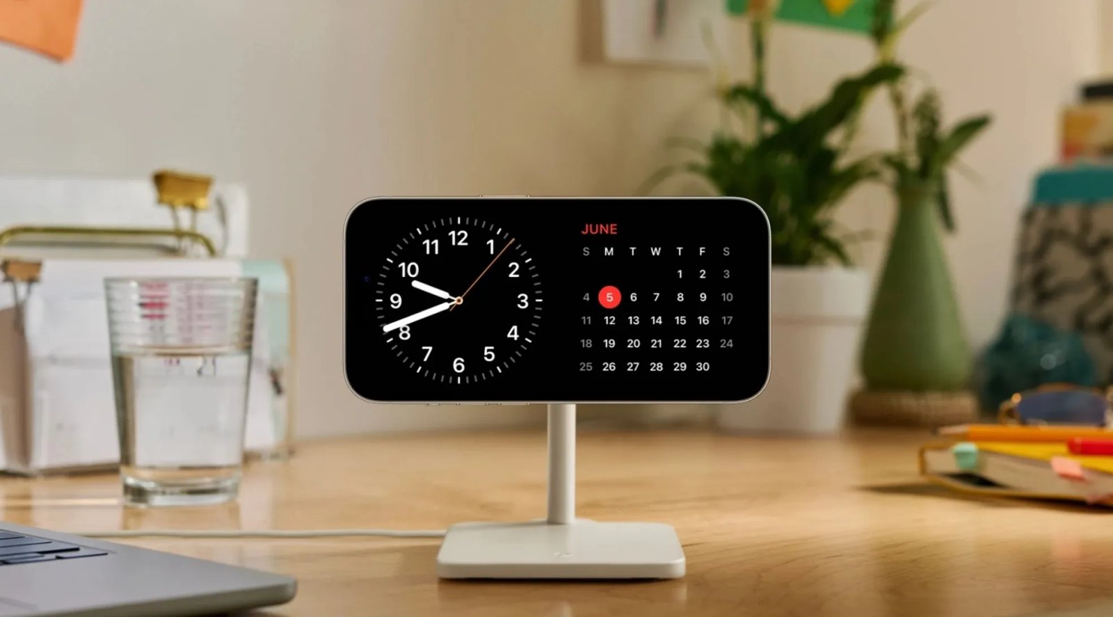 IPhone StandBy  Функція StandBy на IPhone