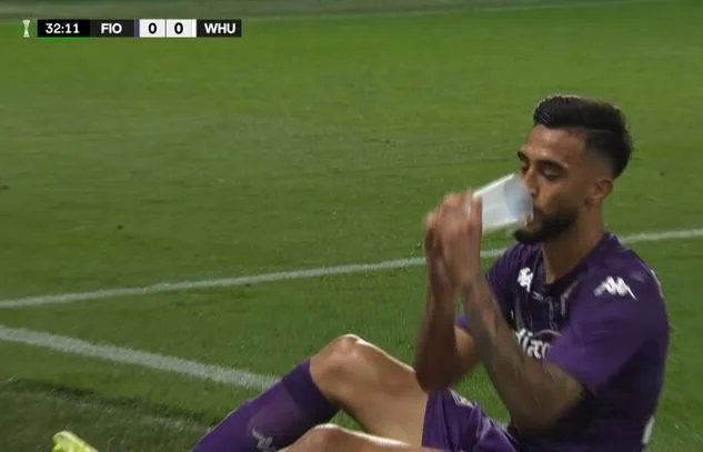 Ліга конференцій "Фіорентина" ˗ "Вест Гем". 10 найяскравіших фото кривавого фіналу 4