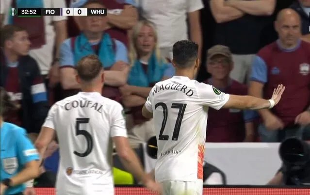 Ліга конференцій "Фіорентина" ˗ "Вест Гем". 10 найяскравіших фото кривавого фіналу 9