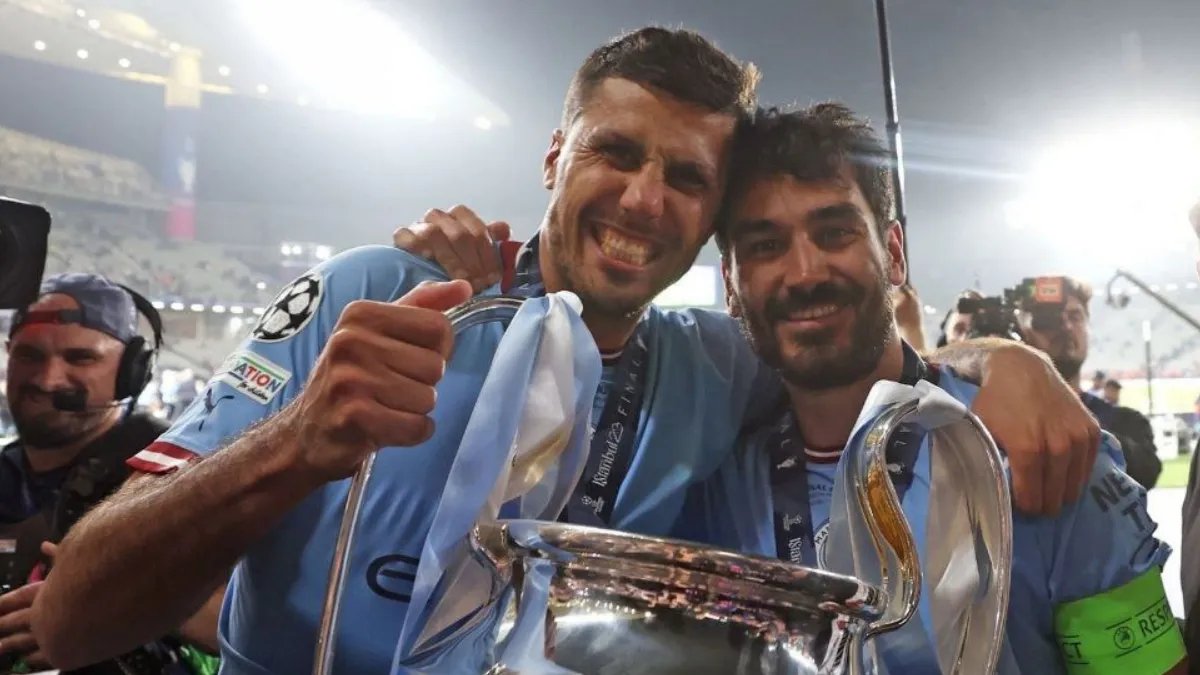 Голанд з прапором, Гюндоган з дружиною. 10 найкрасивіших фото святкувань перемоги у ЛЧ 2