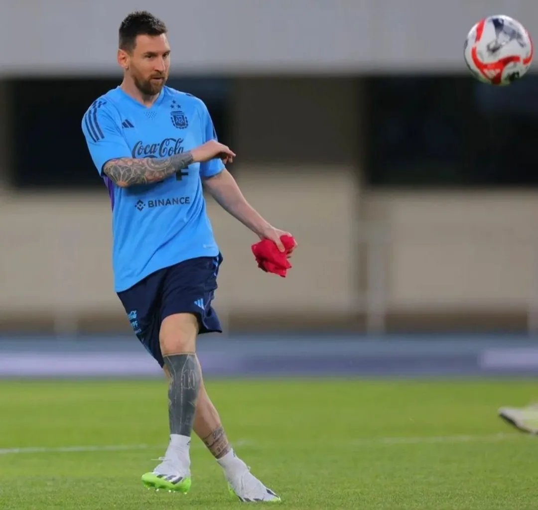 Мессі на тренуванні в Пекіні. Фото прес-служба зб. Аргентини