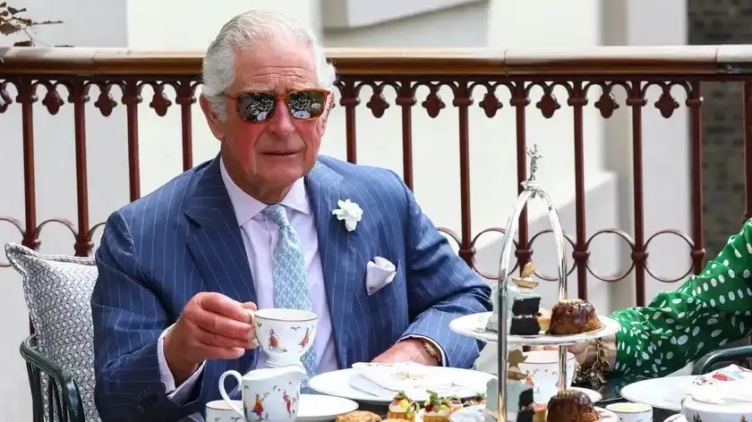 Король великобританії Чарльз ІІІ