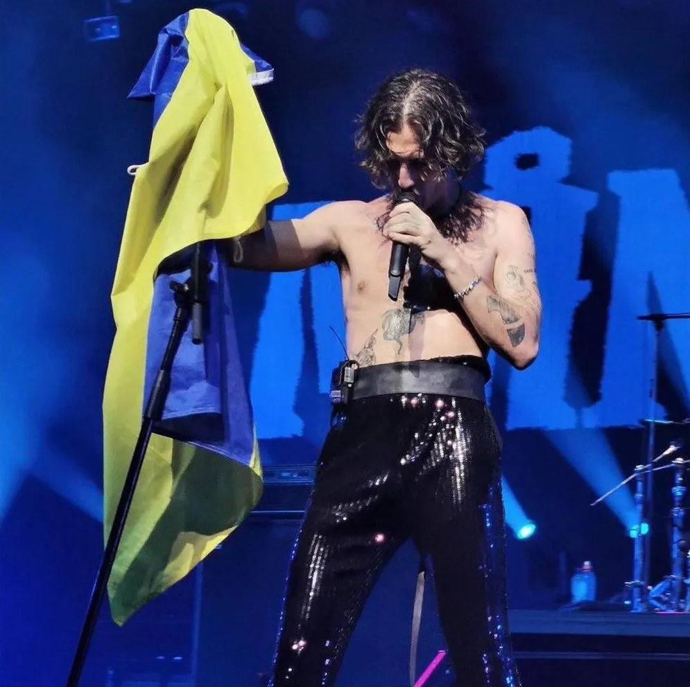 Вокаліст гурту Maneskin Даміано Давид з перших днів війни підтримує Україну