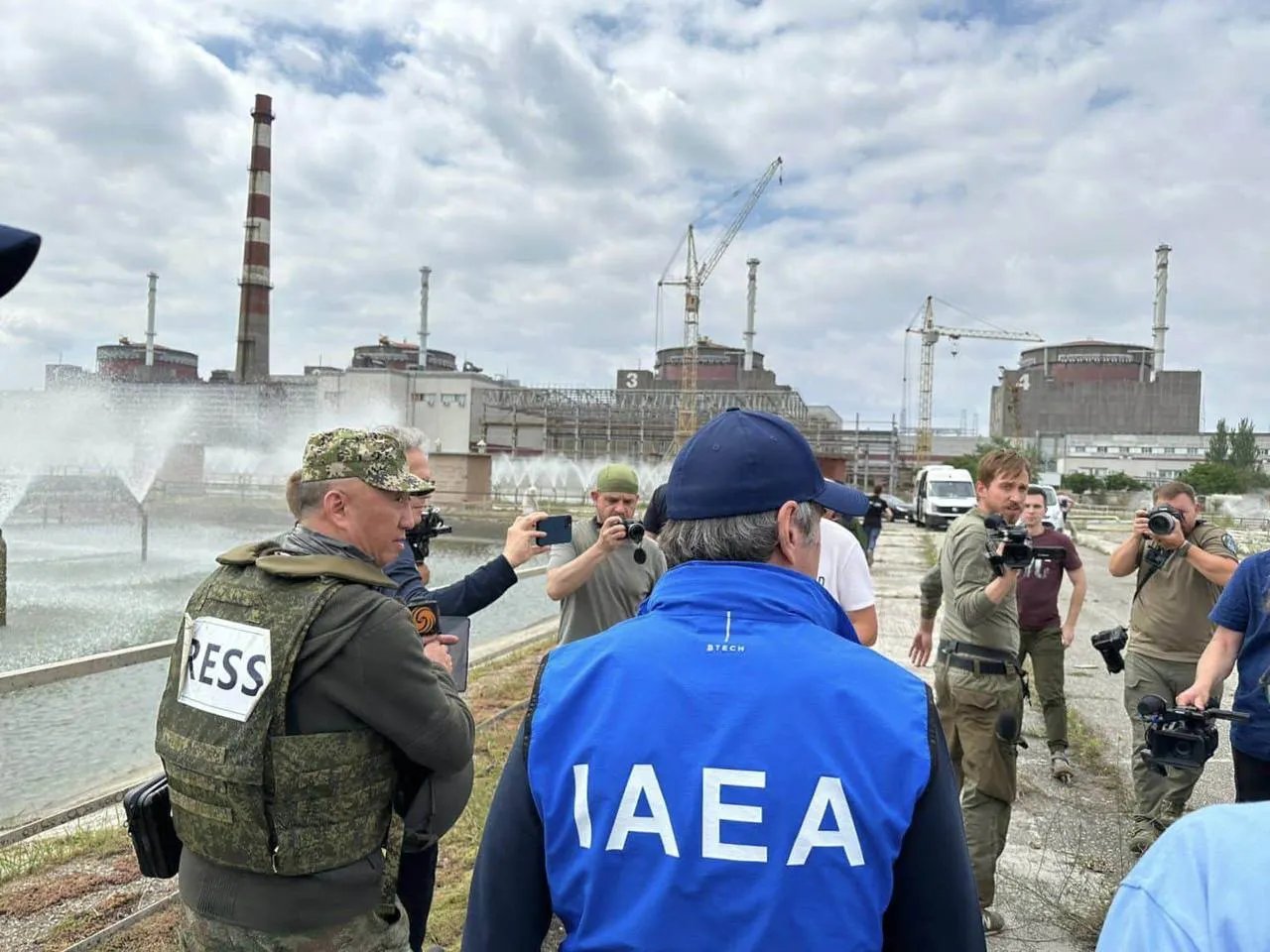 Представники МАГАТЕ на ЗАЕС Представники МАГАТЕ на ЗАЕС