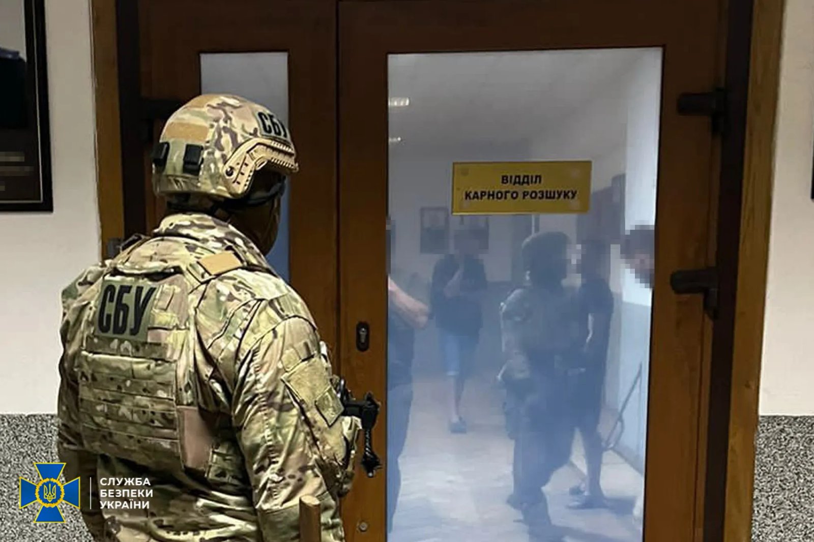 СБУ ліквідувала у Дніпрі наркоугруповання, яке діяло «під дахом» місцевих правоохоронців СБУ ліквідувала у Дніпрі наркоугруповання, яке діяло «під дахом» місцевих правоохоронців