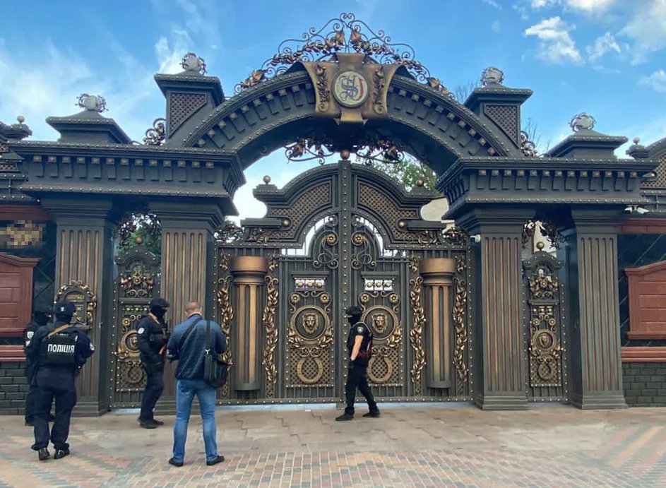 На Дніпропетровщині припинено діяльність організованої групи, яка налагодила незаконне виробництво та реалізацію пального на території України На Дніпропетровщині припинено діяльність організованої групи, яка налагодила незаконне виробництво та реалізацію пального на території України