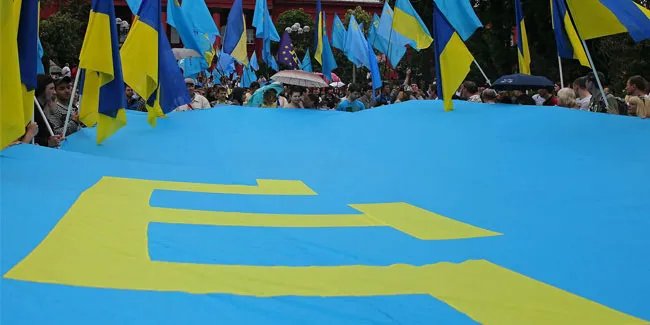 День крымскотатарского флага