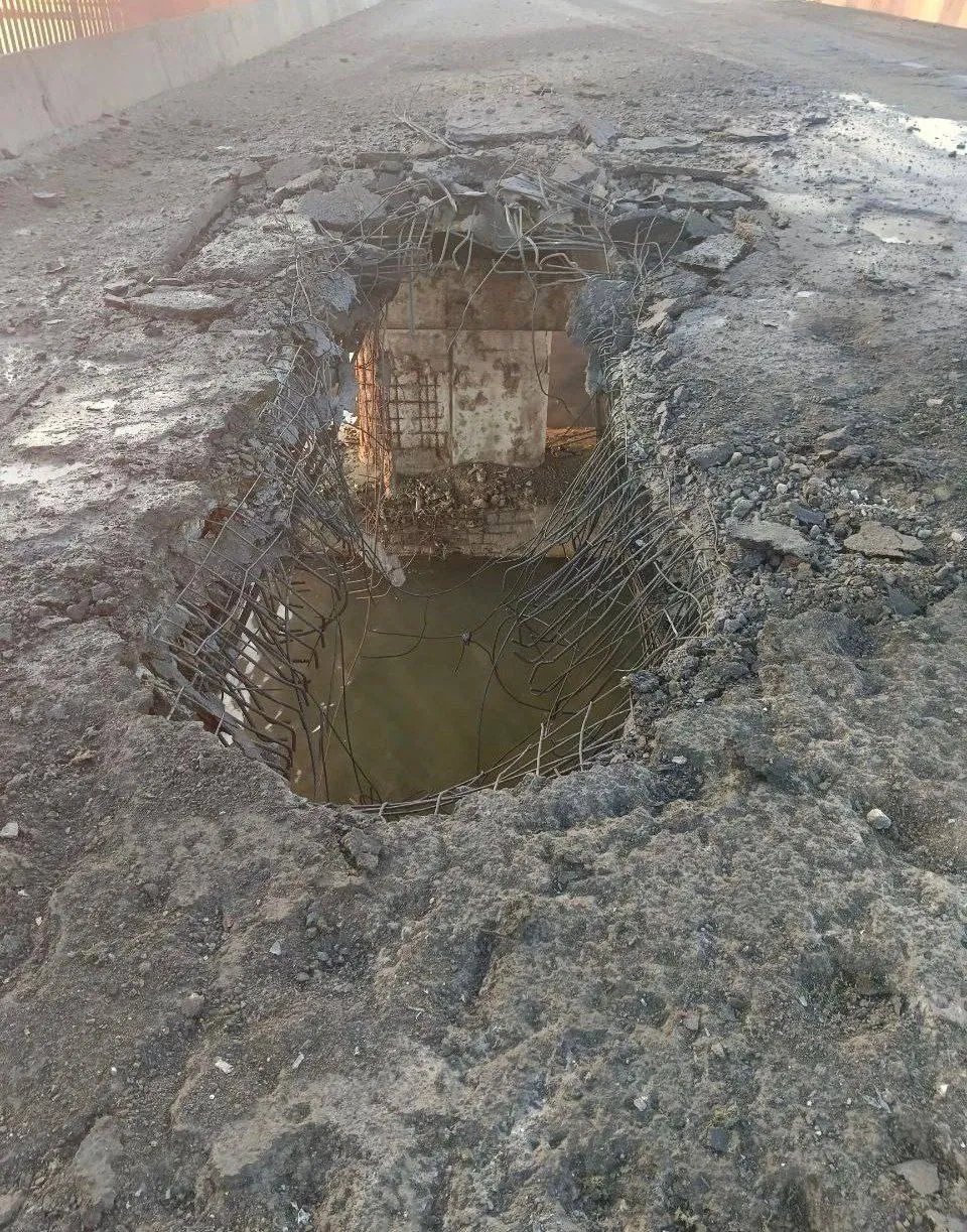 Наслідки удару по мосту в Чонгарі