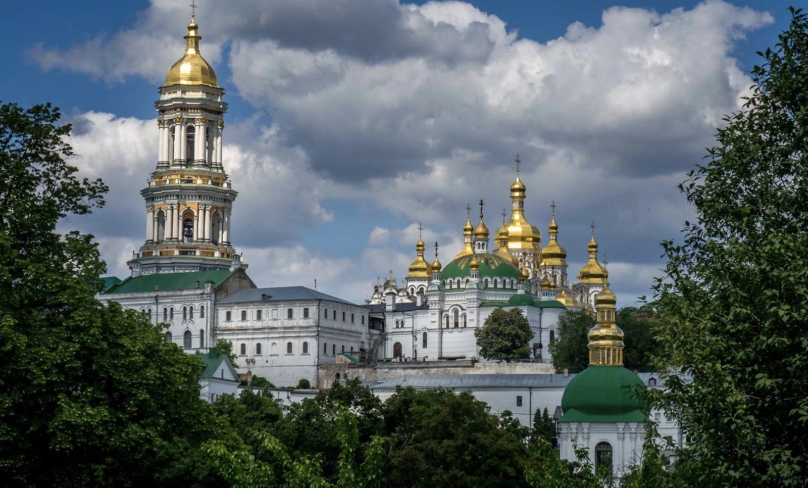 Лавра Лавра