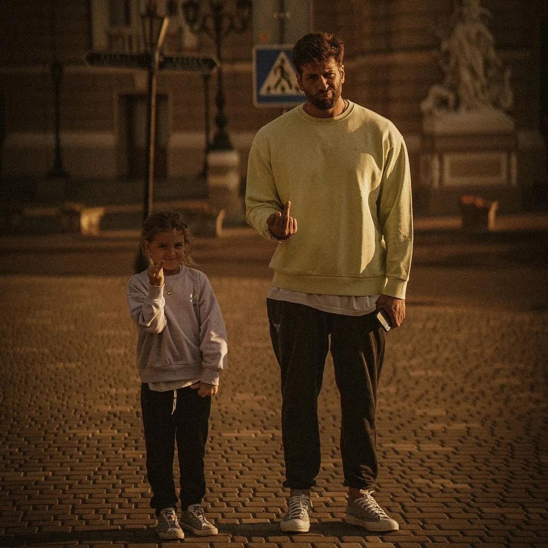 Папа, а как на украинском будет "конец росии"? - Слава Украине!