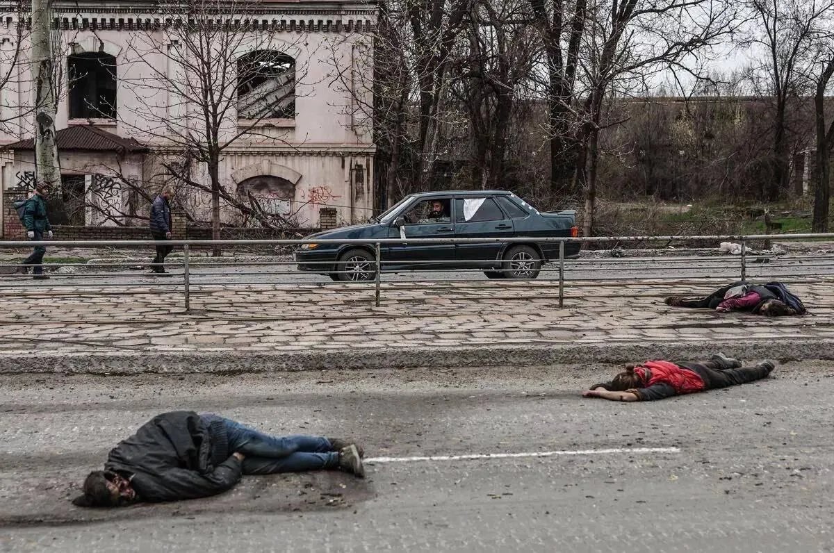Місто мертвих: як живе в окупації Маріуполь та що не готові простити росіянам місцеві жителі 8