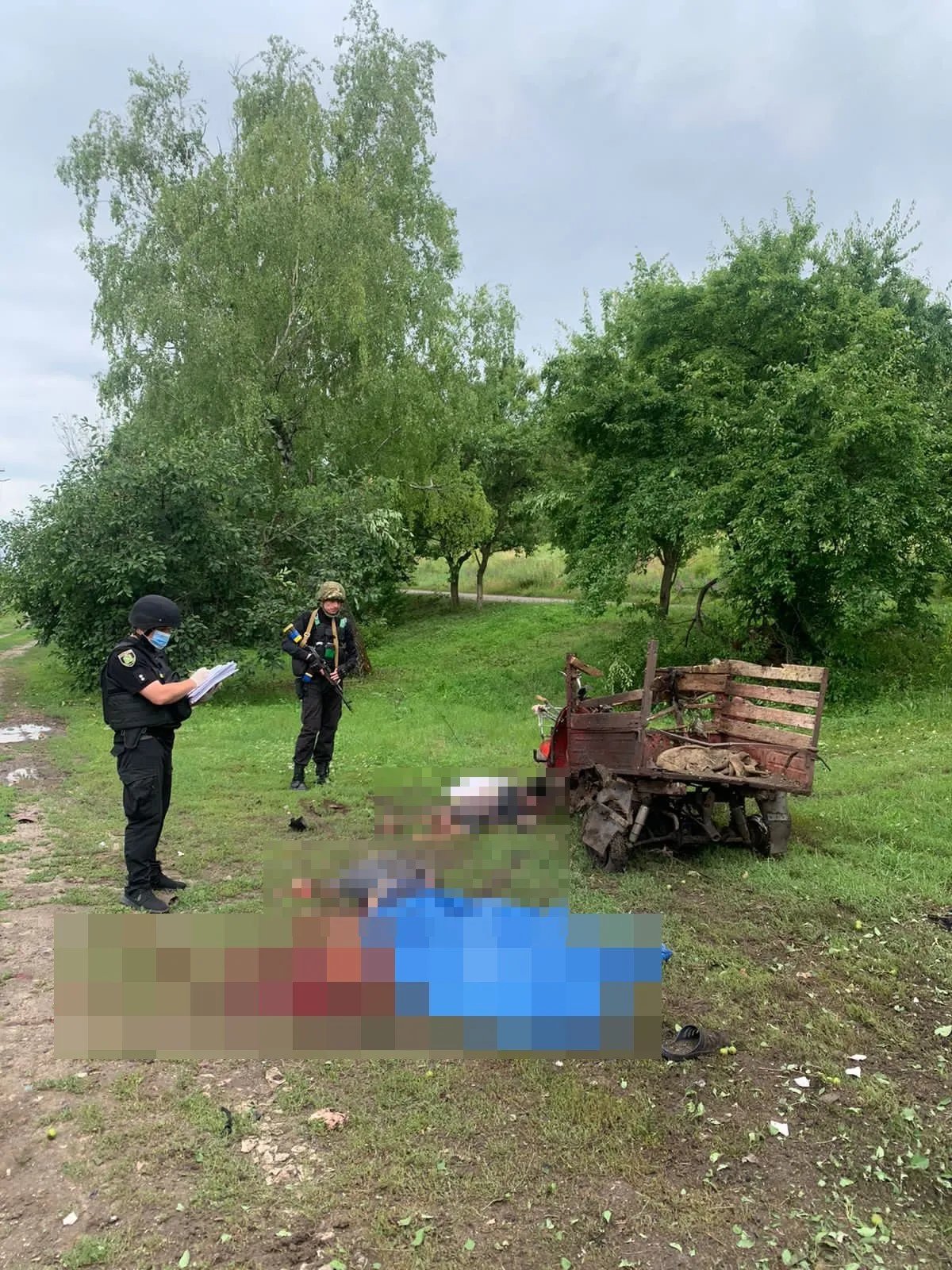 Окупанти з мінометів обстріляли село Вовчанські Хутори, загинуло троє цивільних