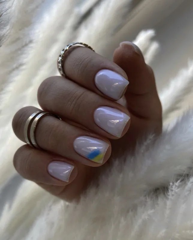 Ось так вдало на нігтях виглядає градієнт