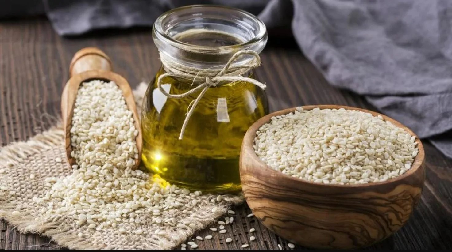 Олія з кунжуту надає шкірі пружність