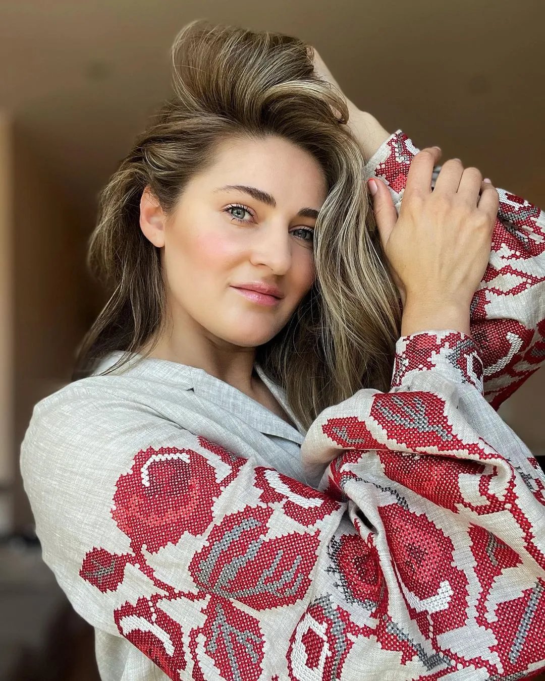 Хочу інколи день лежати в ліжку і нічого не робити.