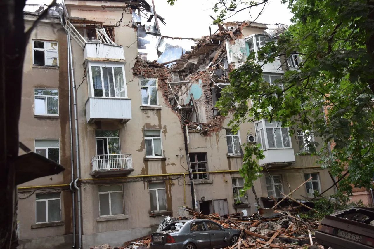 Вже двоє загиблих: кількість жертв у Сумах після удару "шахедів" зросла 1