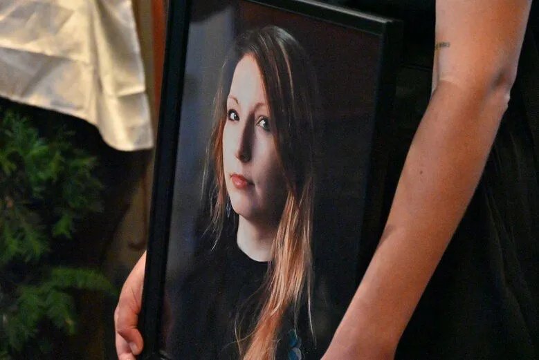 Вікторія Амеліна, фото з відкритих джерел