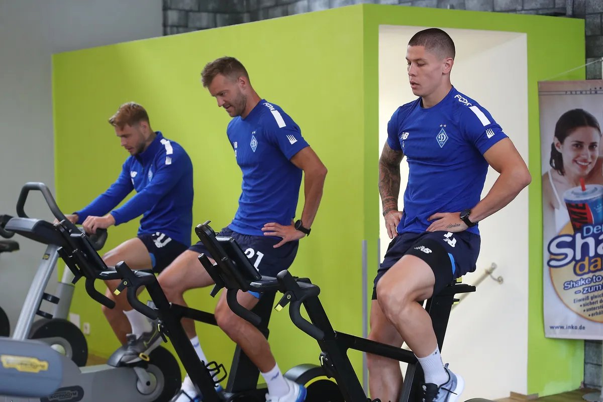 Робота на тренажерах (Фото: fcdynamo)