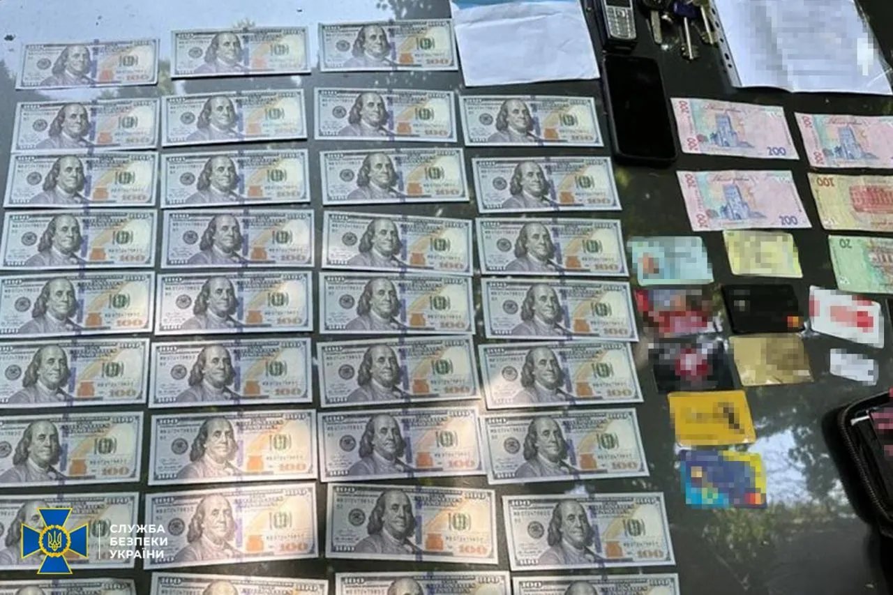 СБУ затримує організаторів схем для ухилянтів СБУ затримує організаторів схем для ухилянтів