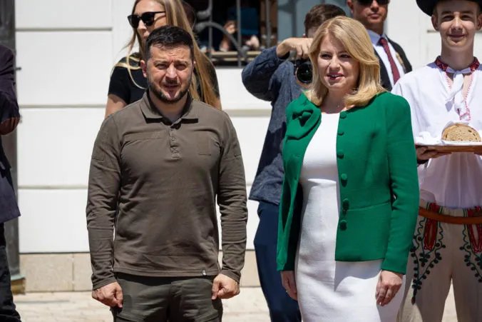 Зеленский сказал, что Словакия является надежным союзником Украины Зеленский сказал, что Словакия является надежным союзником Украины