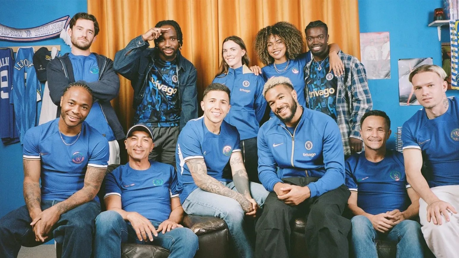 Михаил Мудрик принял участие в презентации формы