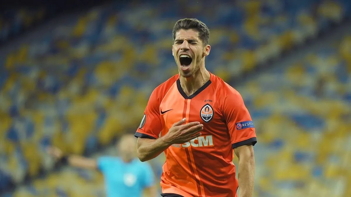 Манор Соломон скористався правилом FIFA і покинув Україну