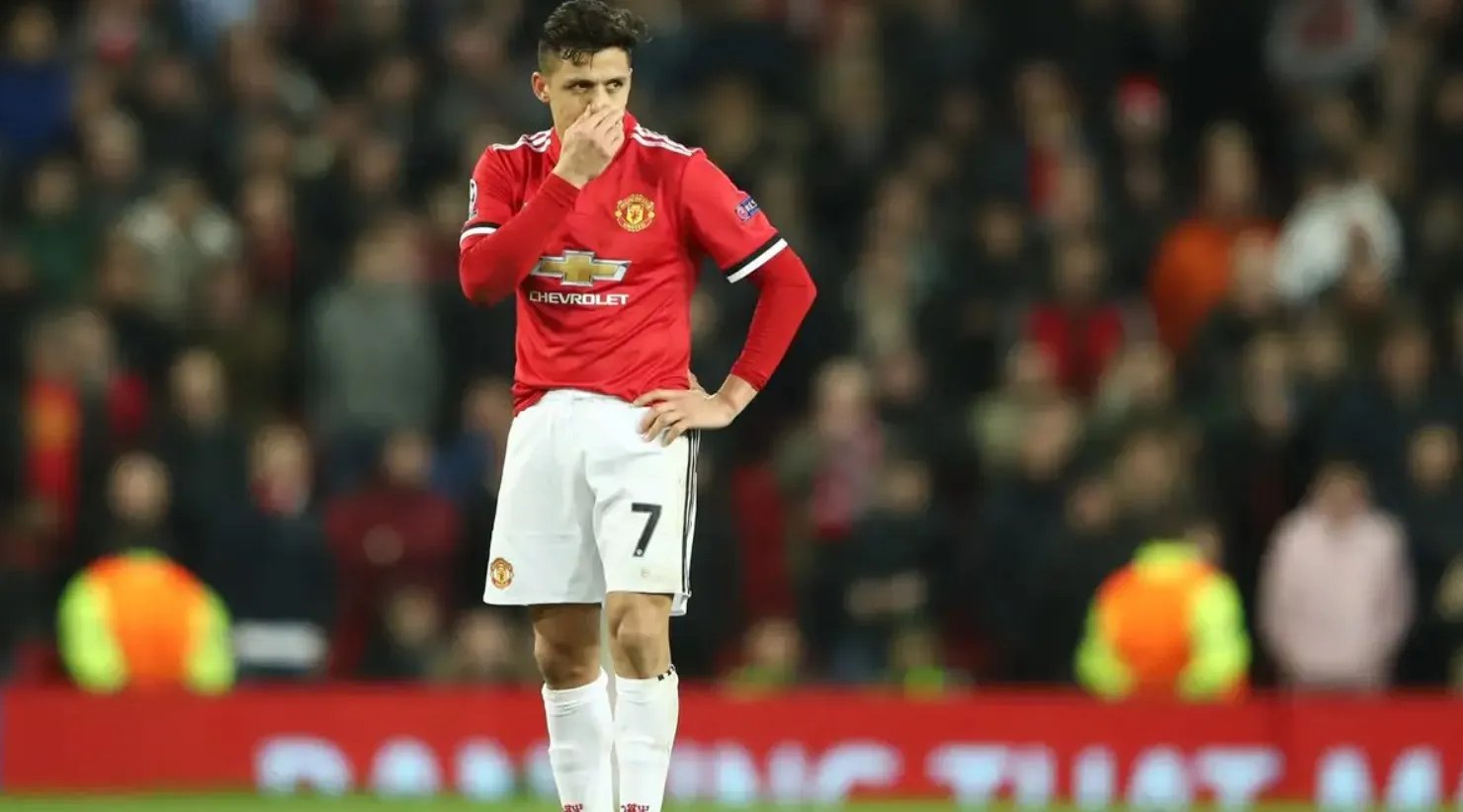 Алексис Санчес