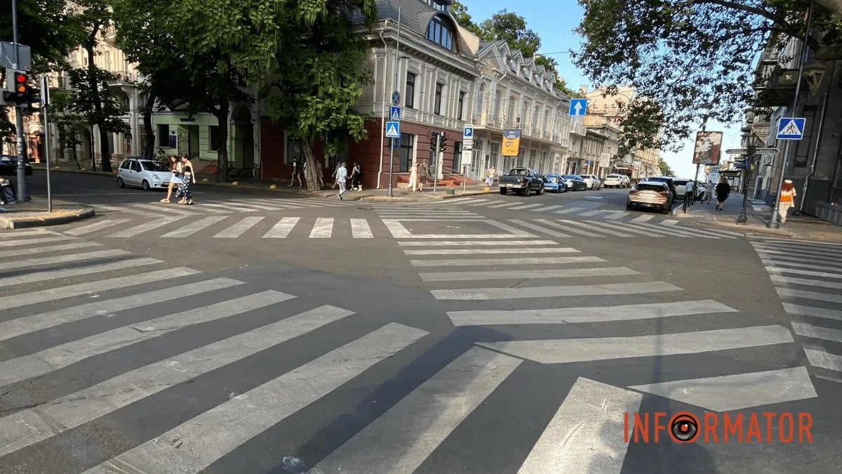 В Одесі з’явився перший діагональний пішохідний перехід: як він виглядає - фото 1