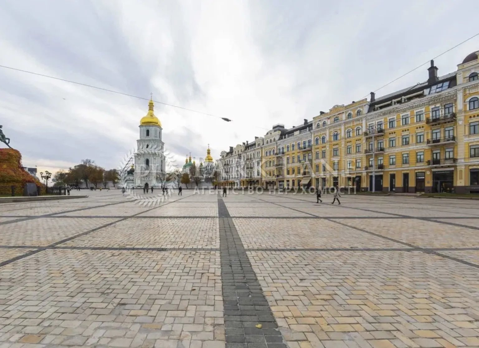 Квартира на Софійській площі Квартира на Софійській площі