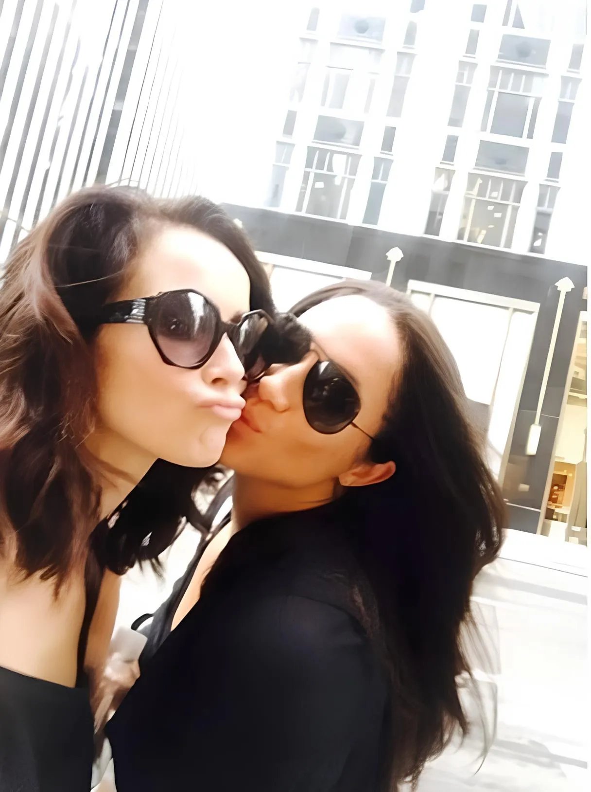 Скажите, девушки, ну кто так не делал?)