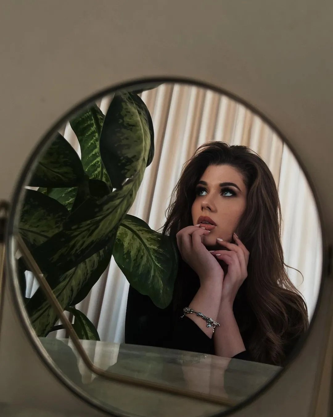 Песня "Полюбила" автобиографична для каждой девушки. 