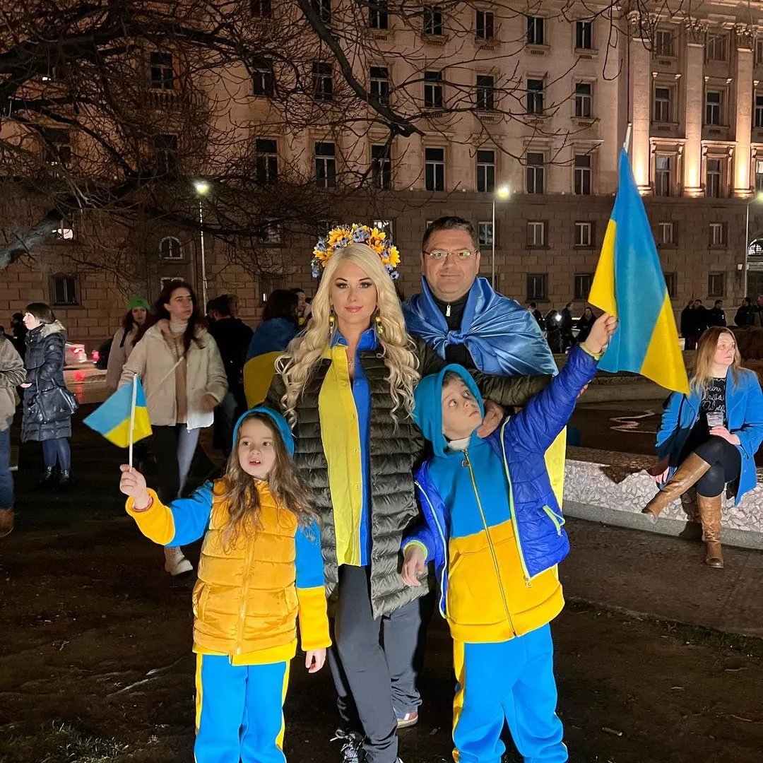 С мужем и детьми Дмитрием и Екатериной.