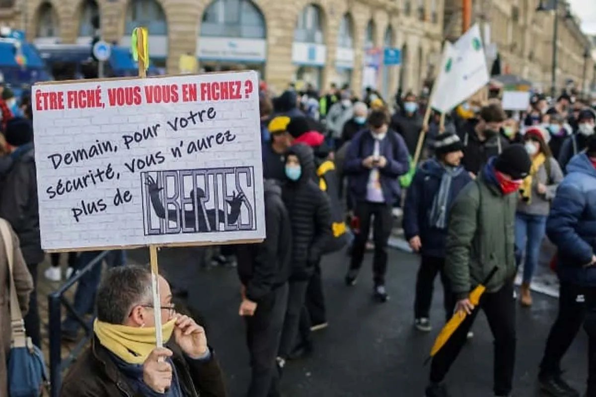 Протесты и беспорядки Протесты и беспорядки