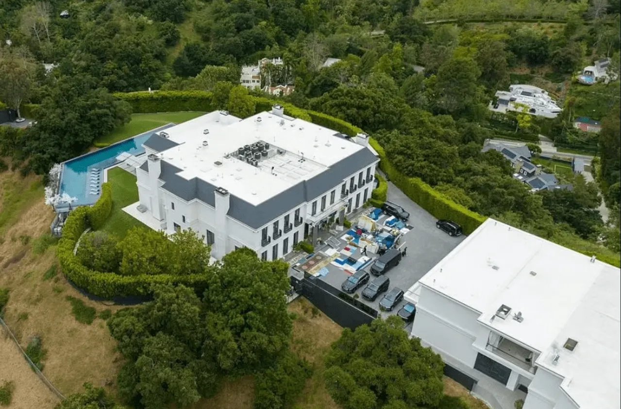 Новий будинок Дженніфер Лопес та Бена Аффлека