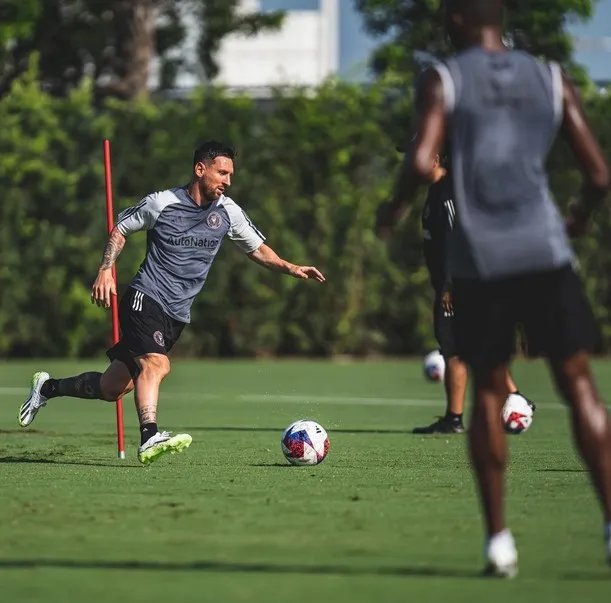 Мессі на тренуванні